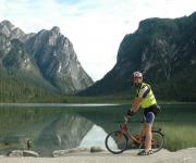 zdjęcie z wystawy Alpy i Dolomity na rowerach